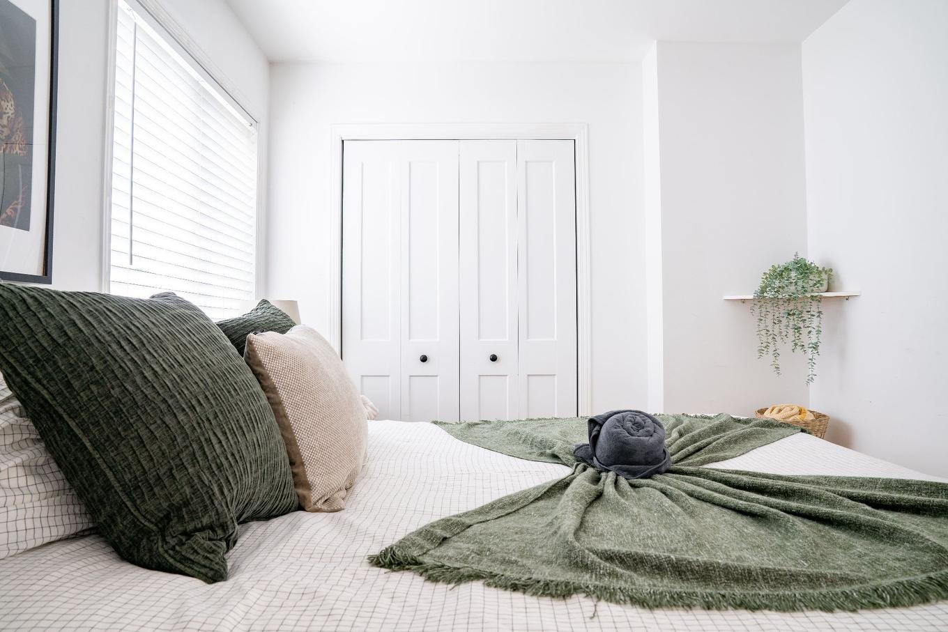 Chambre à coucher principale - 521 Ch. De Courchevel, Saint-Adolphe-D'Howard, QC - Indoor Photo Showing Bedroom