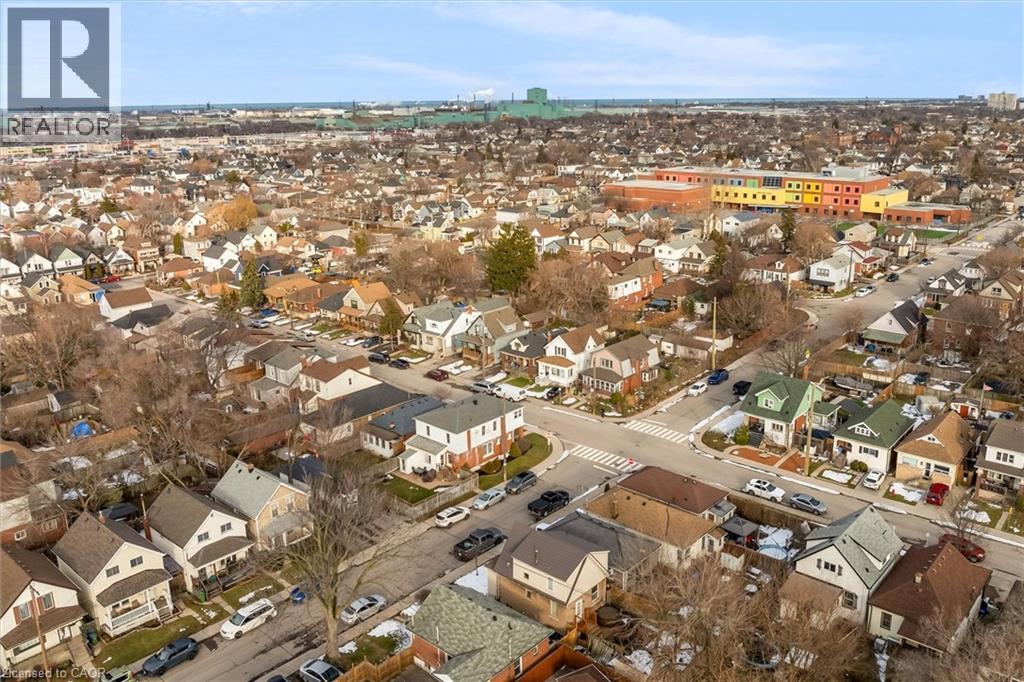 121 Edgemont Street N, Hamilton, ON - Outdoor With View