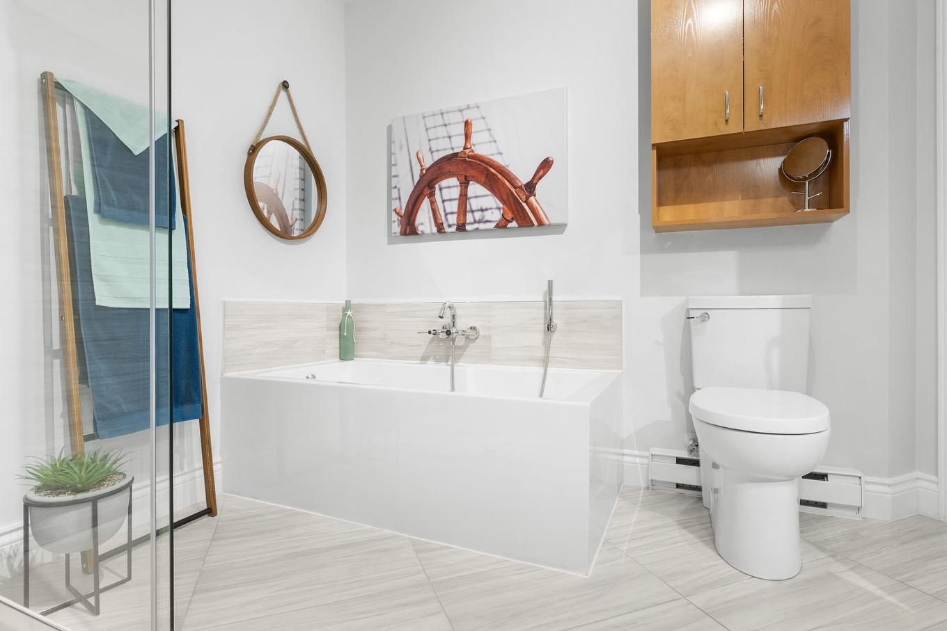 Salle de bains - 1-436 Rue Gabrielle-Roy, Lévis (Les Chutes-De-La-Chaudière-Ouest), QC - Indoor Photo Showing Bathroom