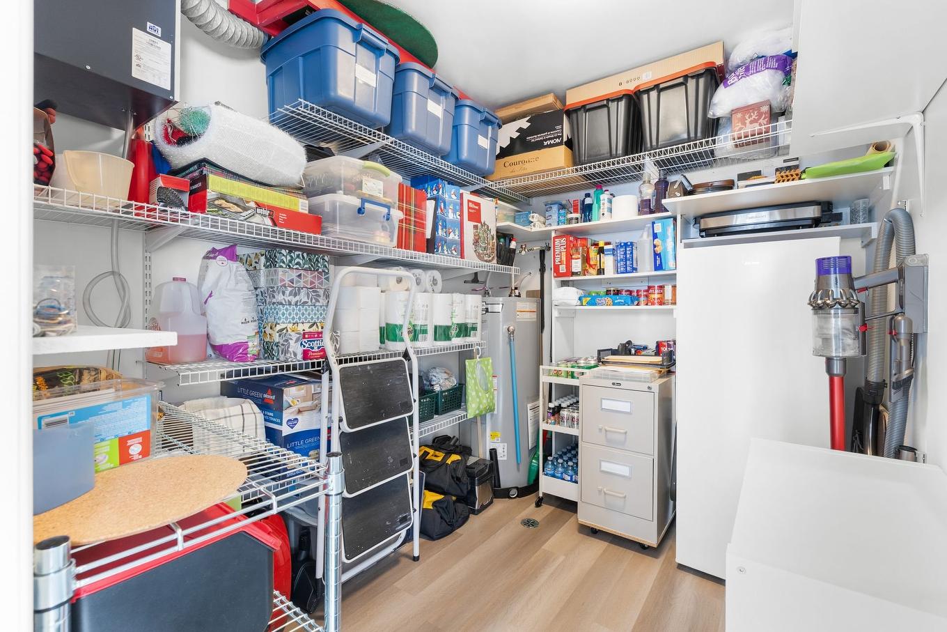 Rangement - 1-436 Rue Gabrielle-Roy, Lévis (Les Chutes-De-La-Chaudière-Ouest), QC - Indoor With Storage