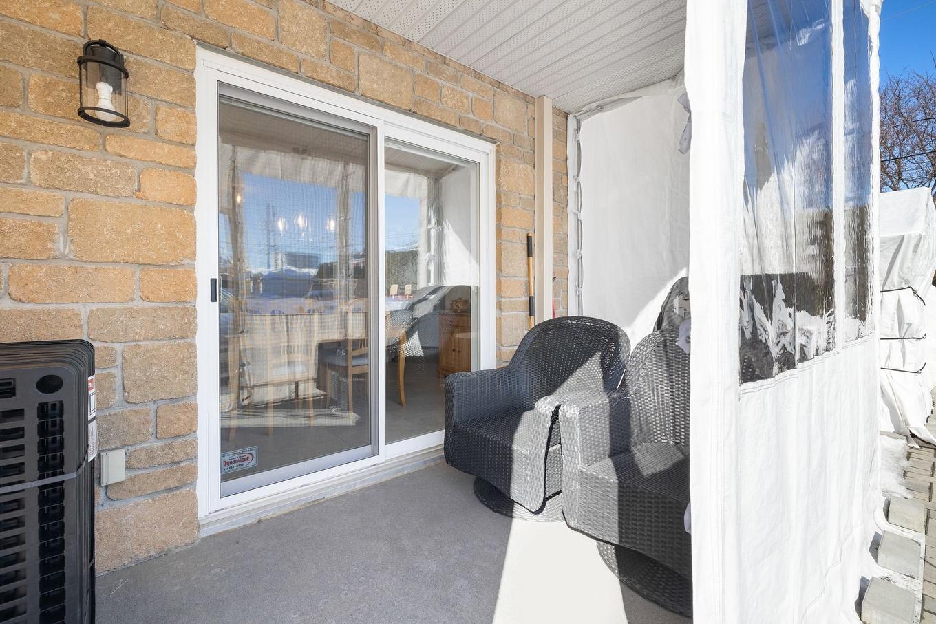 Terrasse - 1-436 Rue Gabrielle-Roy, Lévis (Les Chutes-De-La-Chaudière-Ouest), QC - Outdoor With Exterior