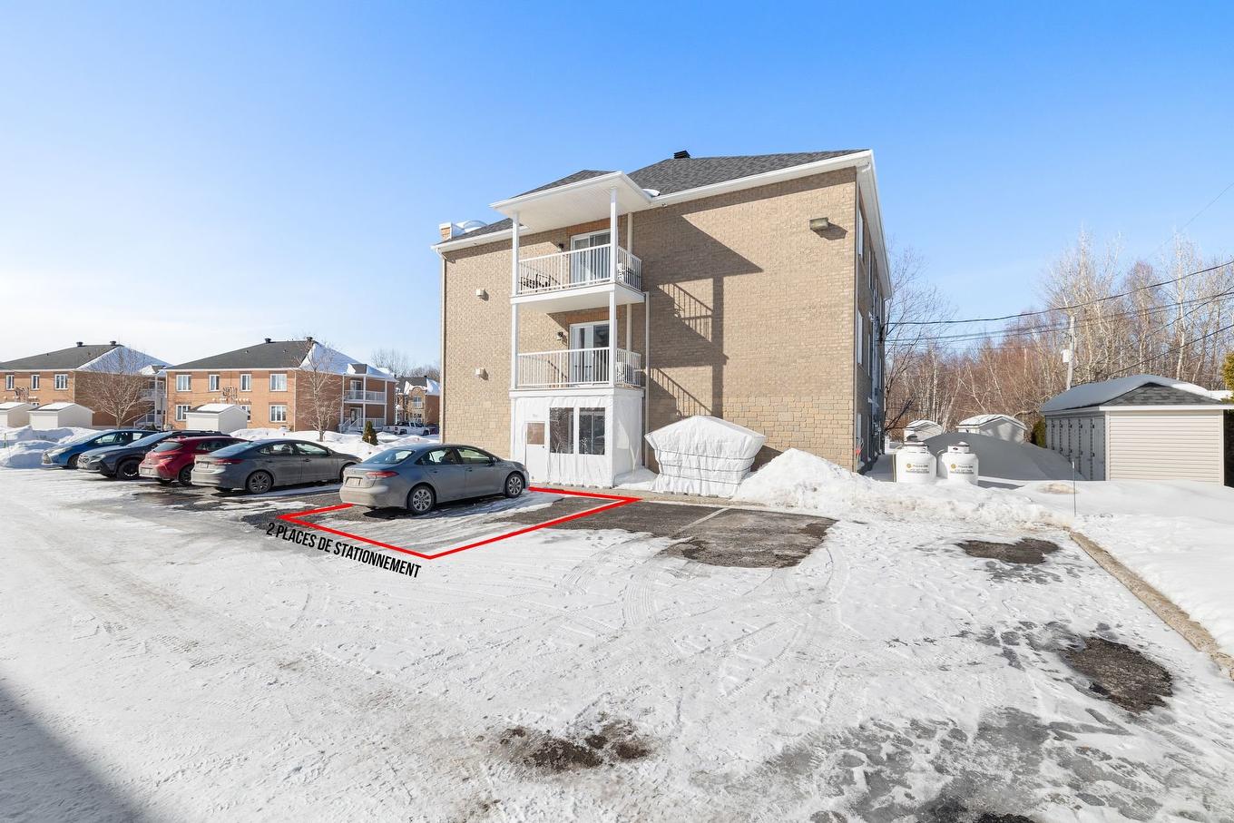 Stationnement - 1-436 Rue Gabrielle-Roy, Lévis (Les Chutes-De-La-Chaudière-Ouest), QC - Outdoor