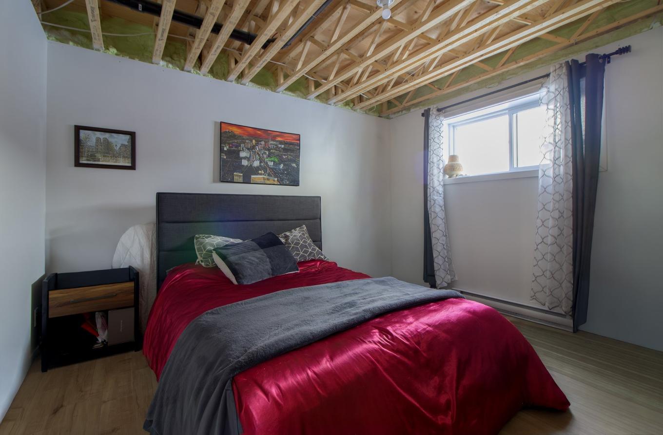 Bedroom - 5220 Rue Tremblay, Notre-Dame-Du-Mont-Carmel, QC - Indoor Photo Showing Bedroom