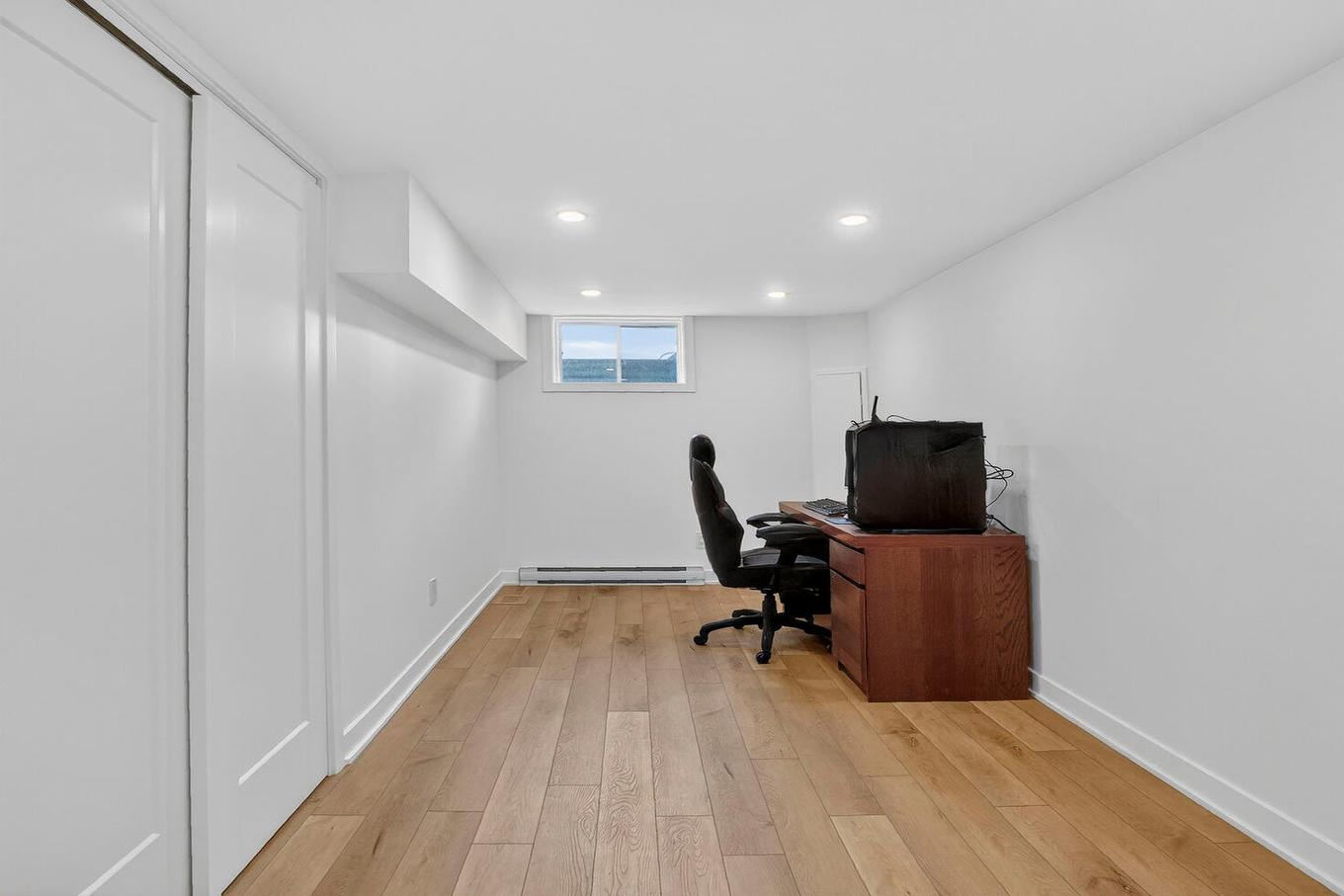 Chambre à coucher - 5620 Rue André, Montréal (Pierrefonds-Roxboro), QC - Indoor