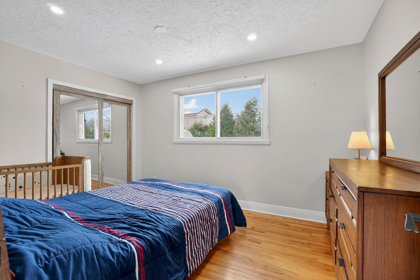 Chambre à coucher principale - 5620 Rue André, Montréal (Pierrefonds-Roxboro), QC - Indoor Photo Showing Bedroom