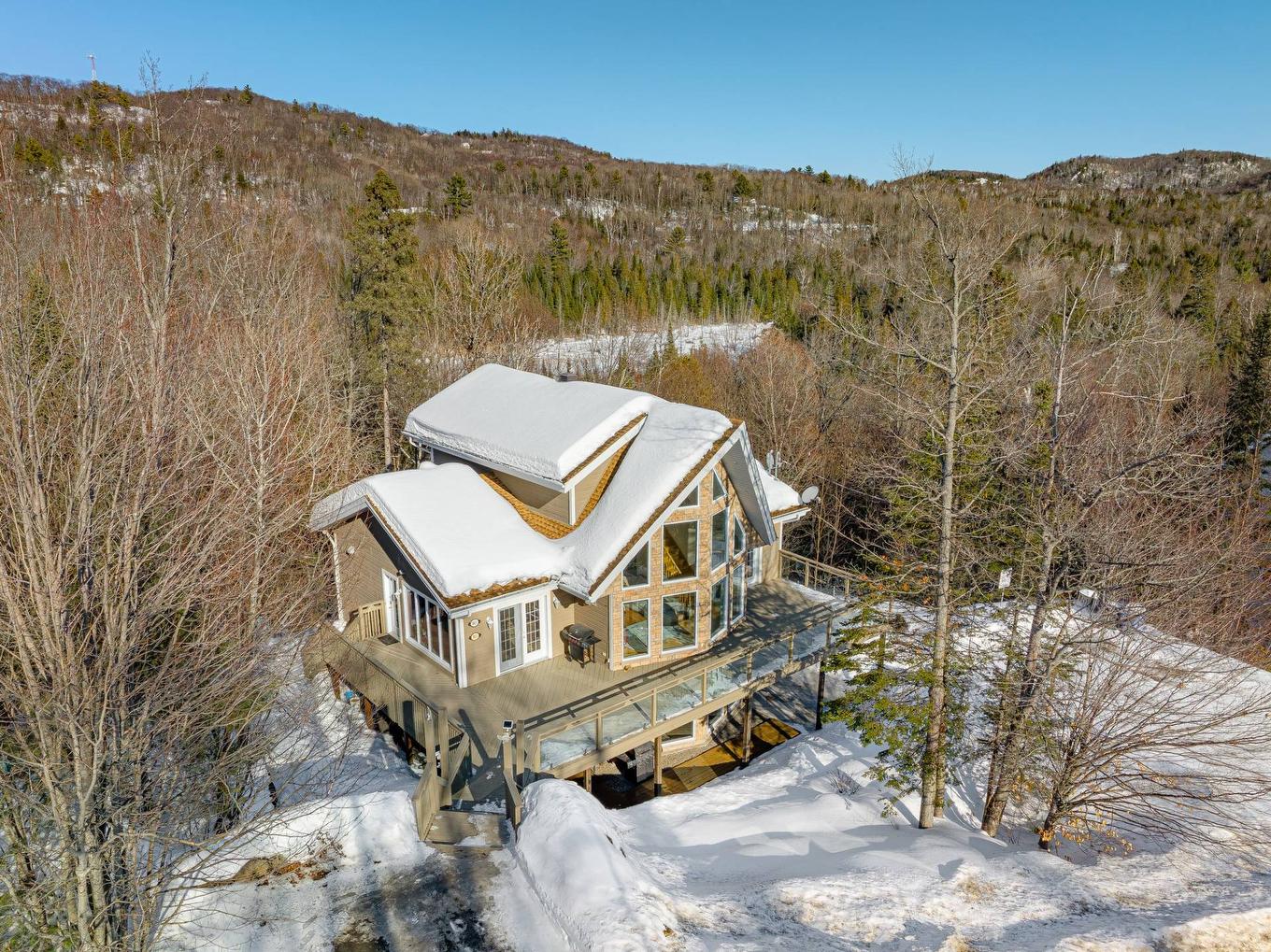 Photo aérienne - 861 - 865 Rue Des Pinsons, Sainte-Adèle, QC - Outdoor