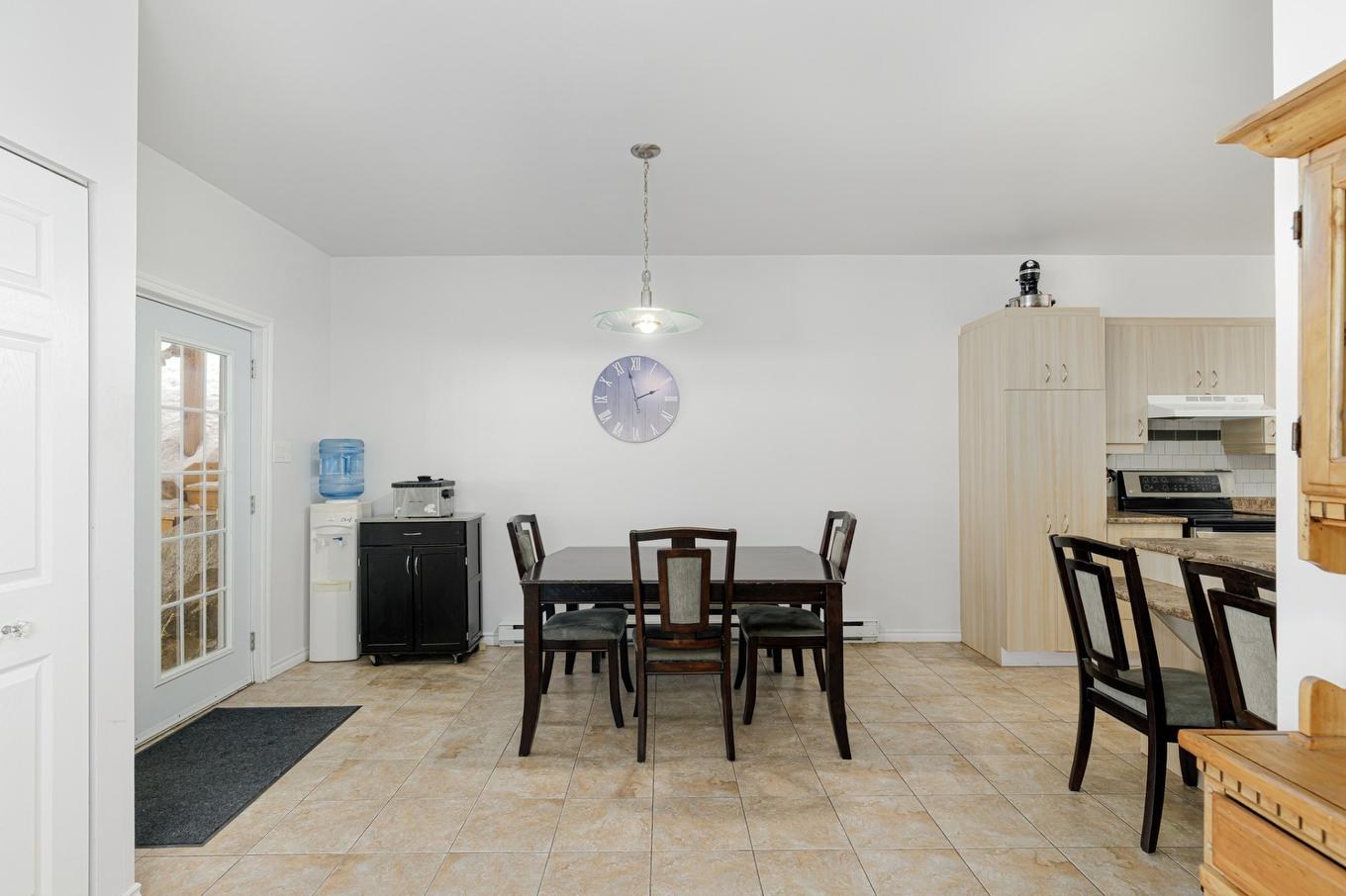 Logement - 861 - 865 Rue Des Pinsons, Sainte-Adèle, QC - Indoor Photo Showing Dining Room