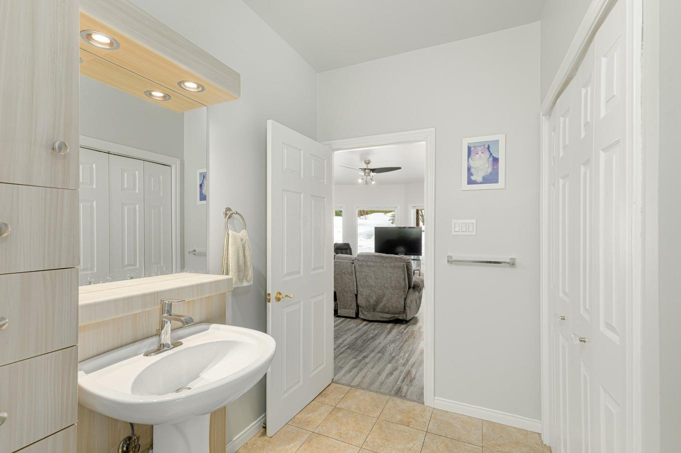 Logement - 861 - 865 Rue Des Pinsons, Sainte-Adèle, QC - Indoor Photo Showing Bathroom