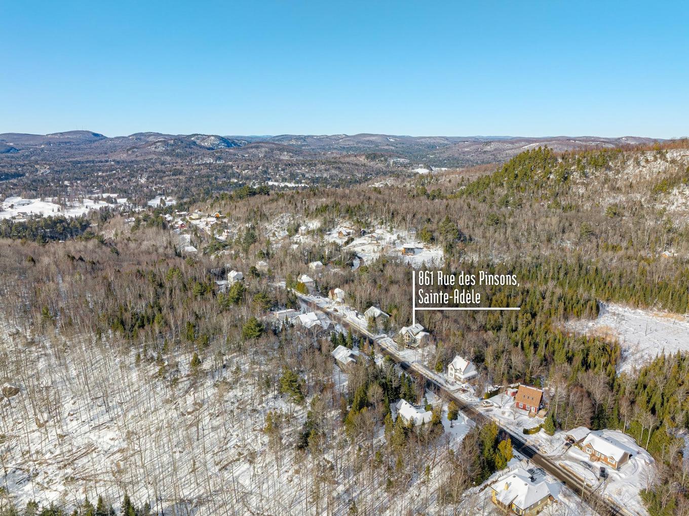 Photo aérienne - 861 - 865 Rue Des Pinsons, Sainte-Adèle, QC - Outdoor With View