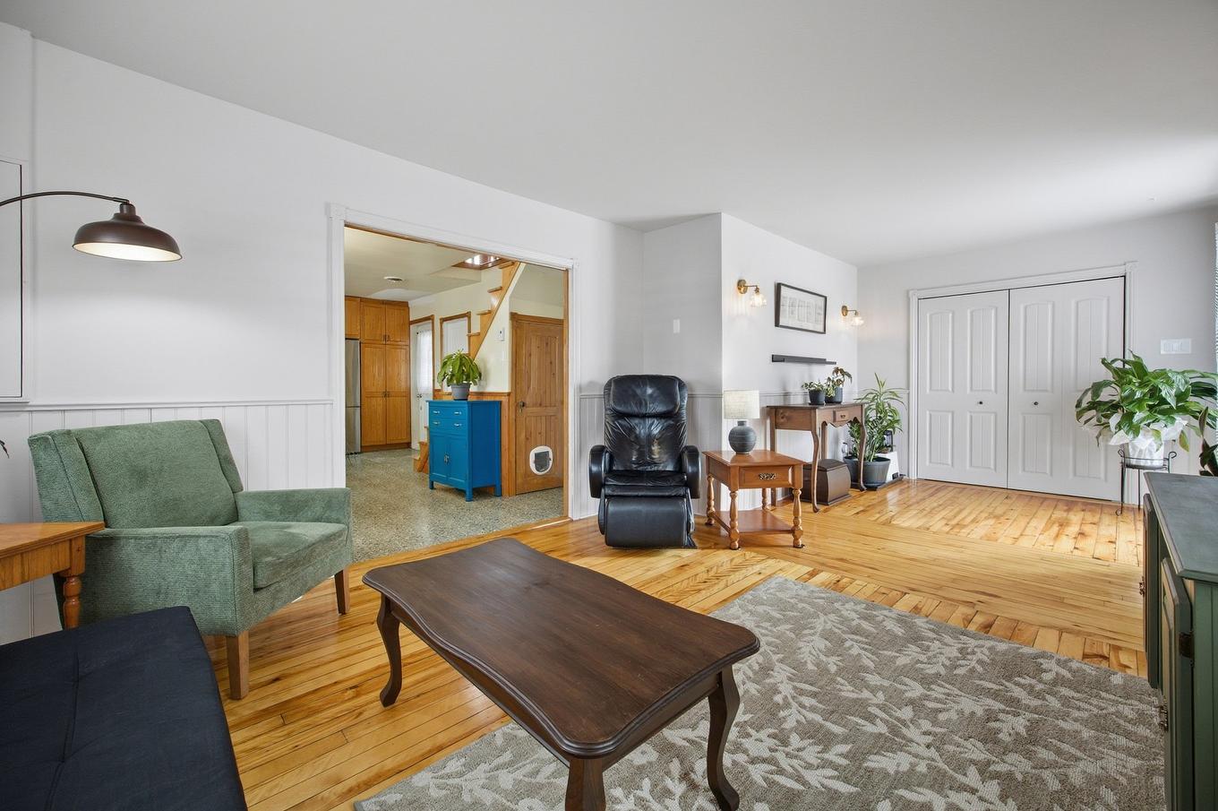 Salon - 3035 Boul. Laurier, Sainte-Marie-Madeleine, QC - Indoor Photo Showing Living Room