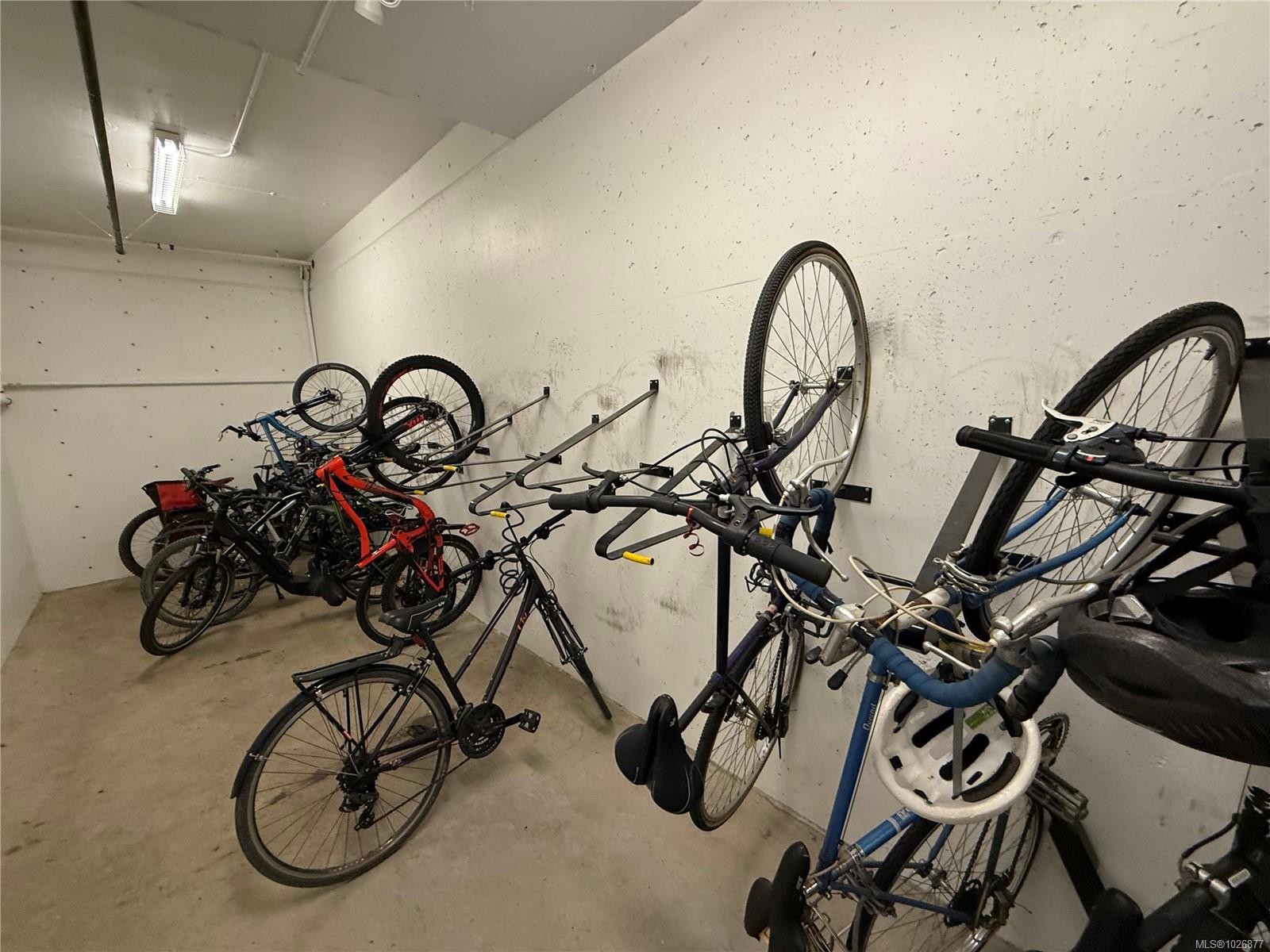 404-611 Brookside Rd, Colwood, BC - Indoor