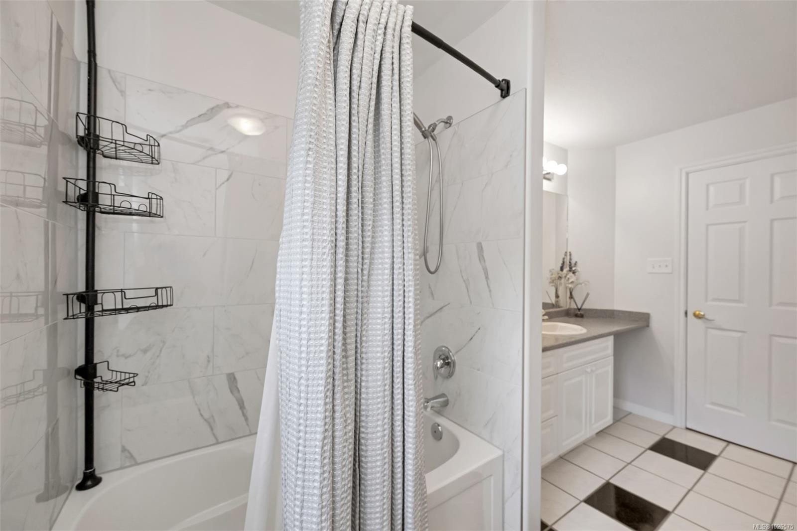 1585 Eton Rd, Comox, BC