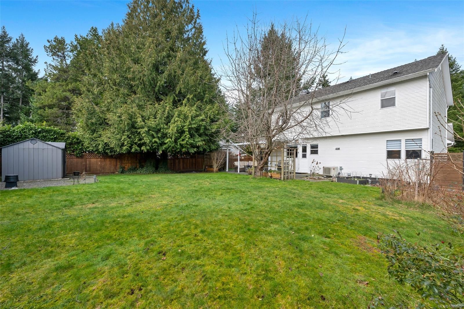 1585 Eton Rd, Comox, BC