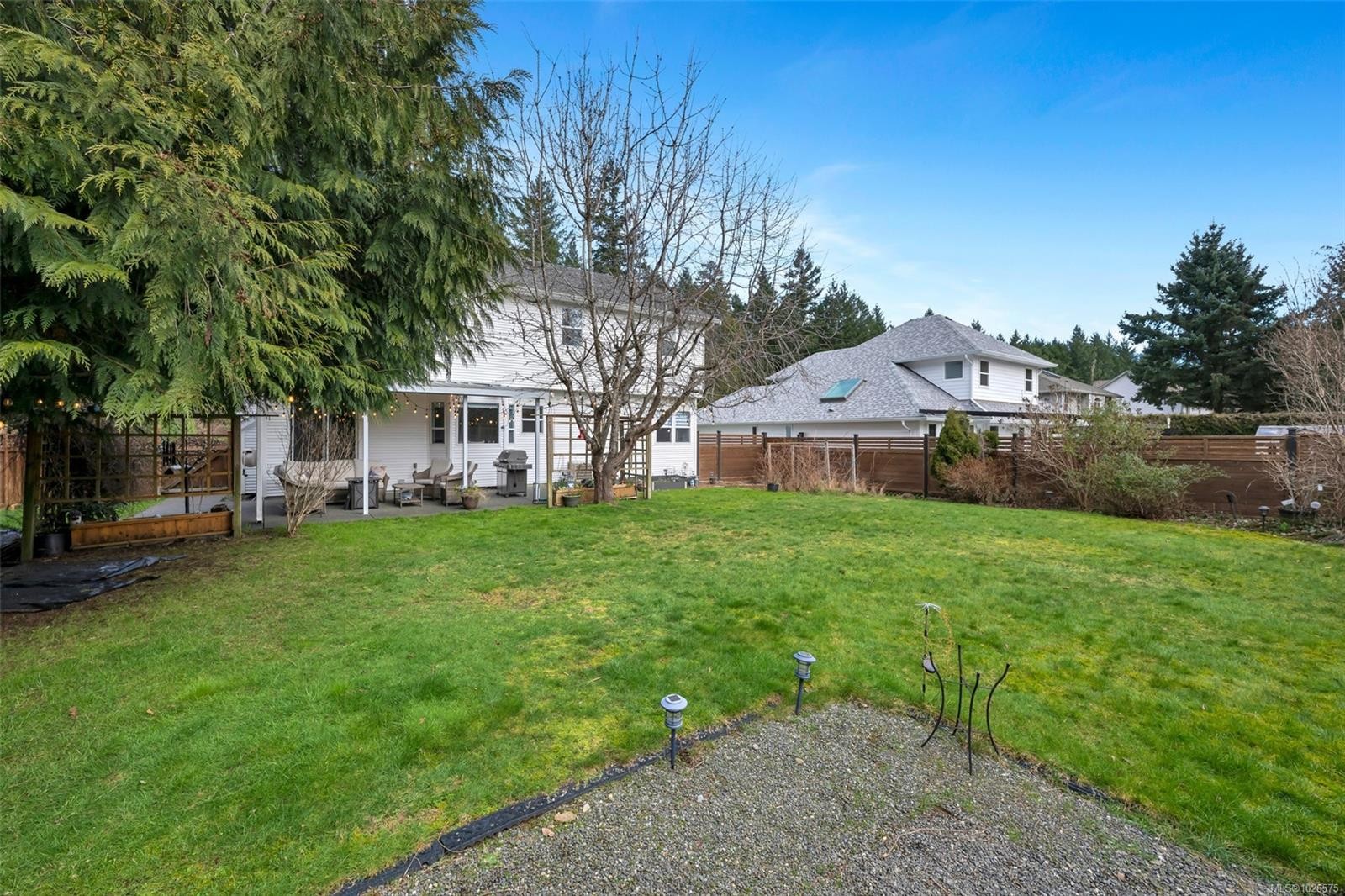 1585 Eton Rd, Comox, BC