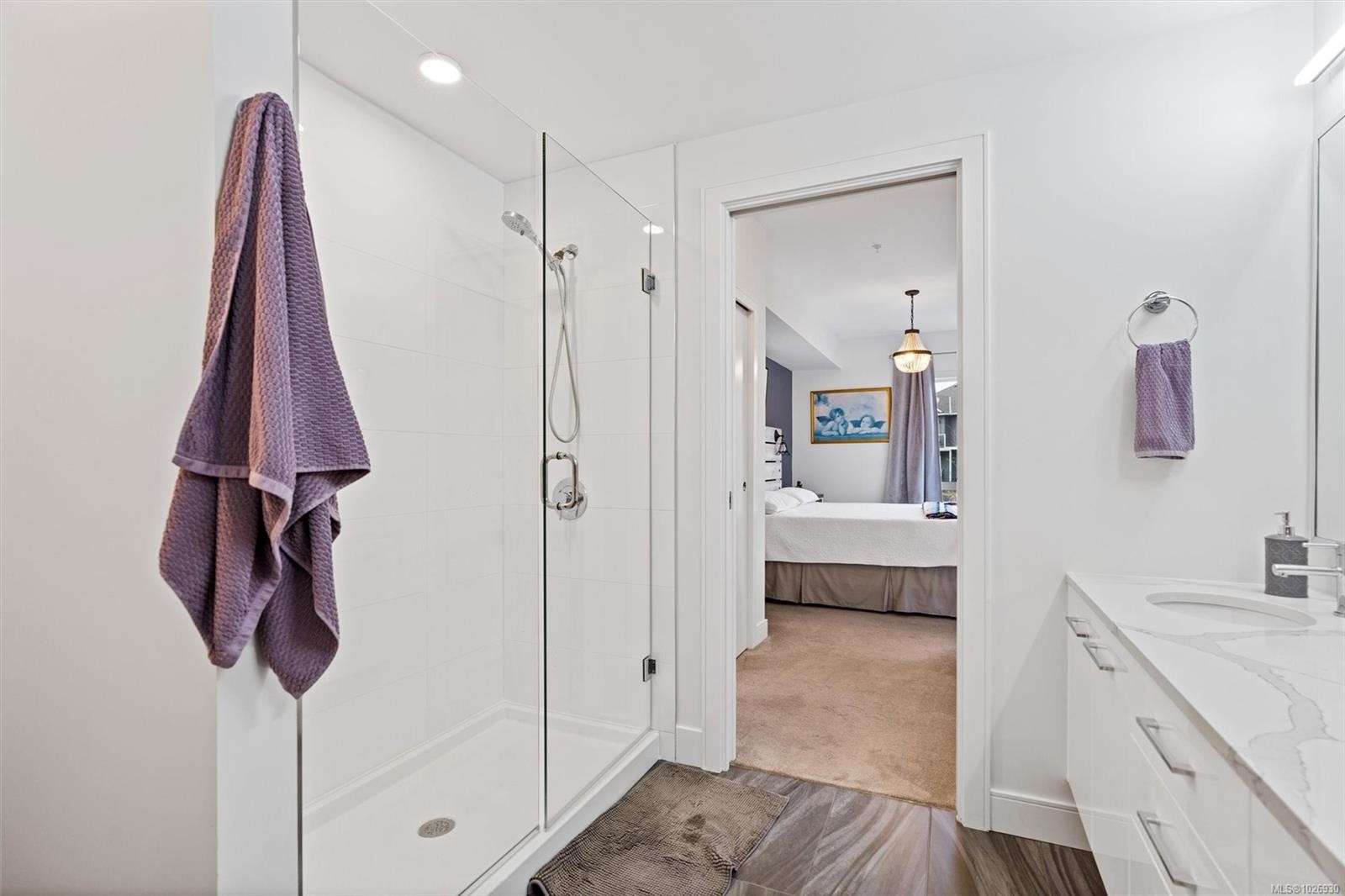 301-1311 Lakepoint Way, Langford, BC - Indoor Photo Showing Bathroom