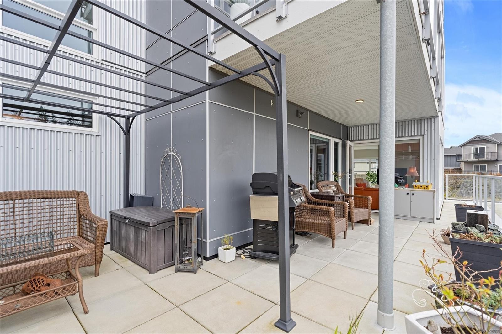 301-1311 Lakepoint Way, Langford, BC - Outdoor With Exterior