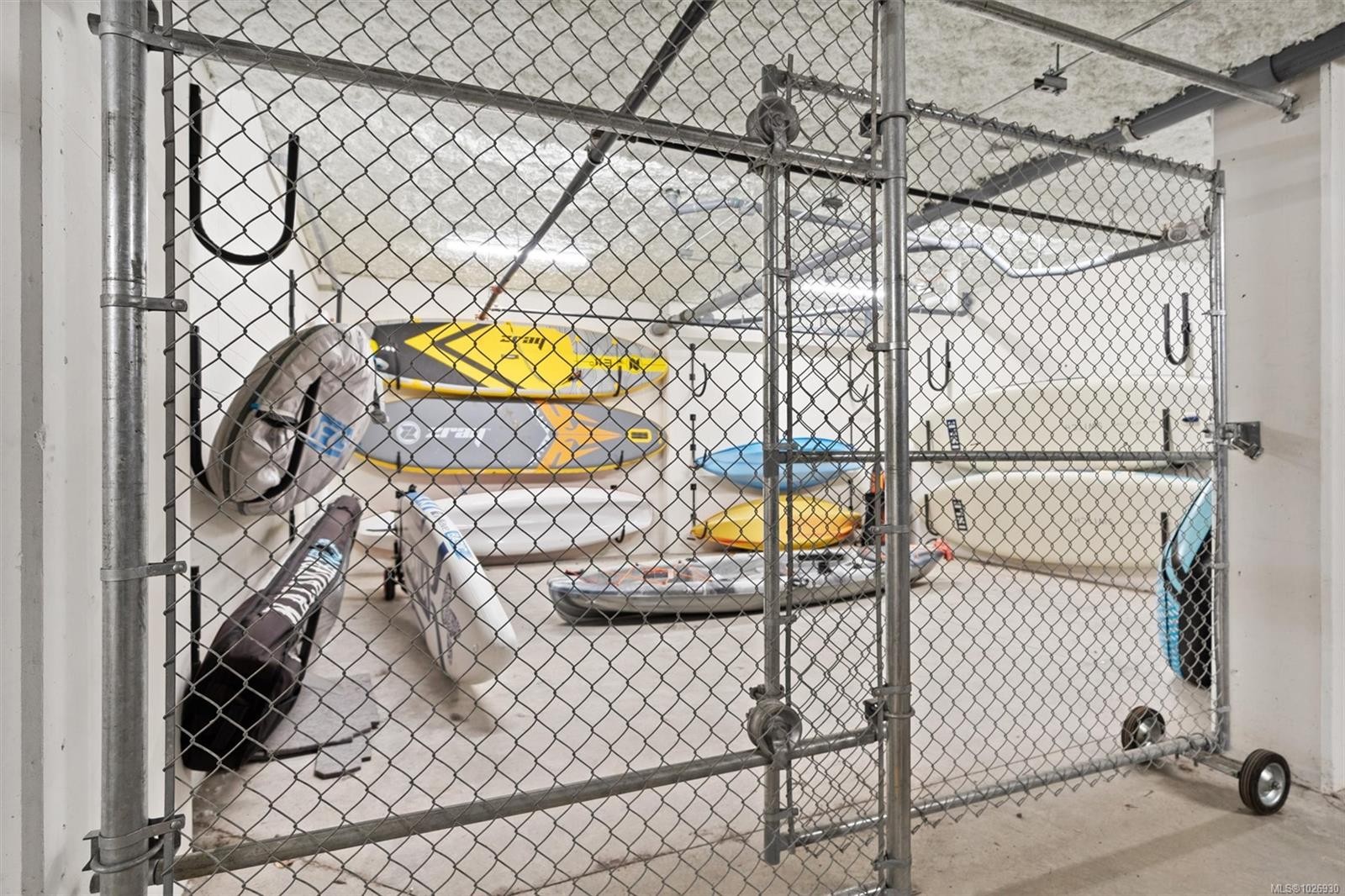 301-1311 Lakepoint Way, Langford, BC - Indoor Photo Showing Other Room