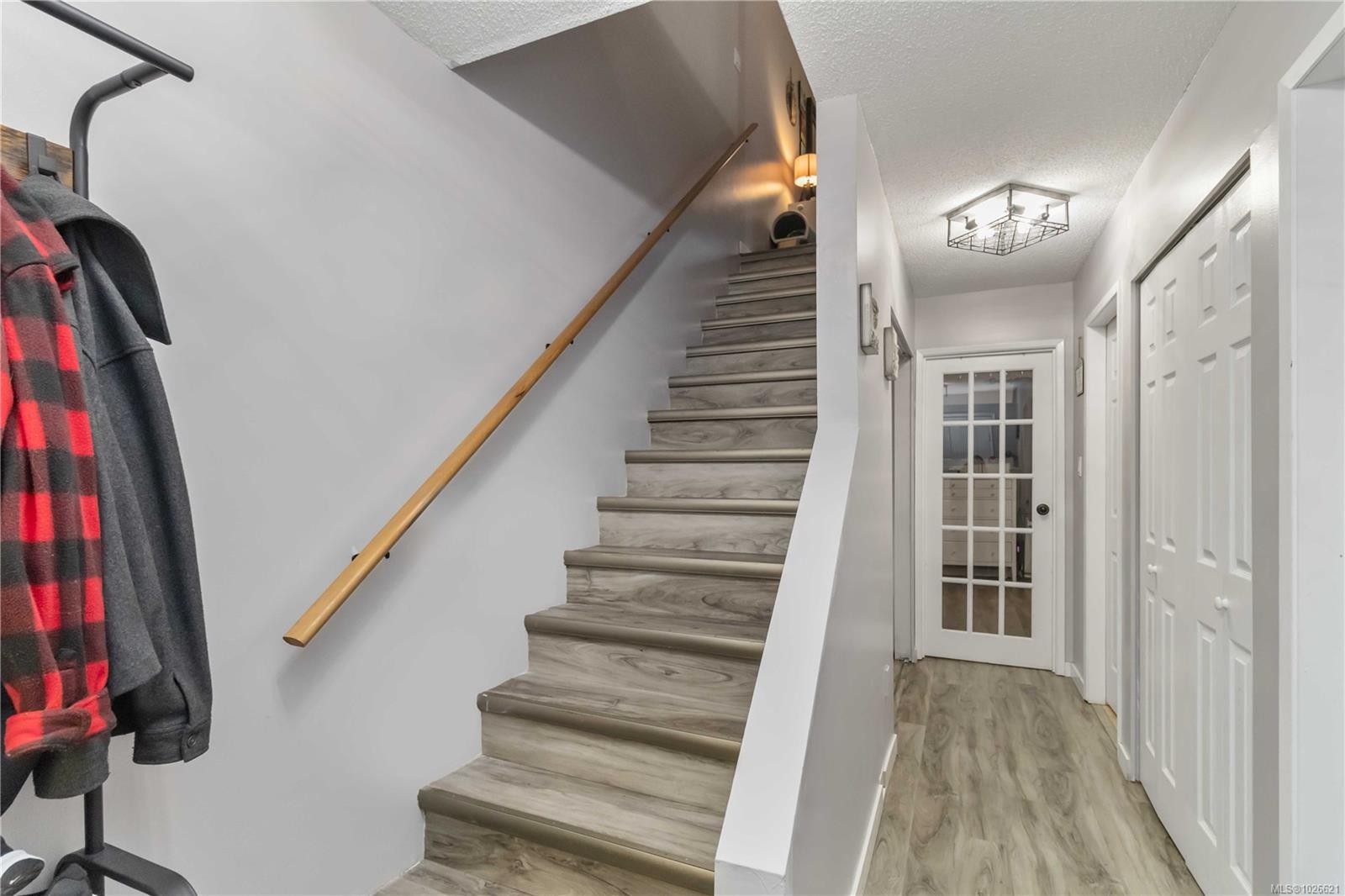 6-6110 Seabroom Rd, Sooke, BC