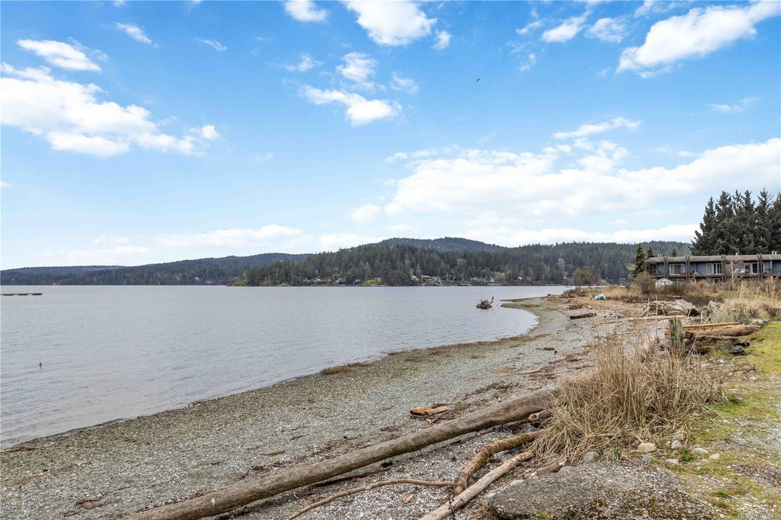 6-6110 Seabroom Rd, Sooke, BC