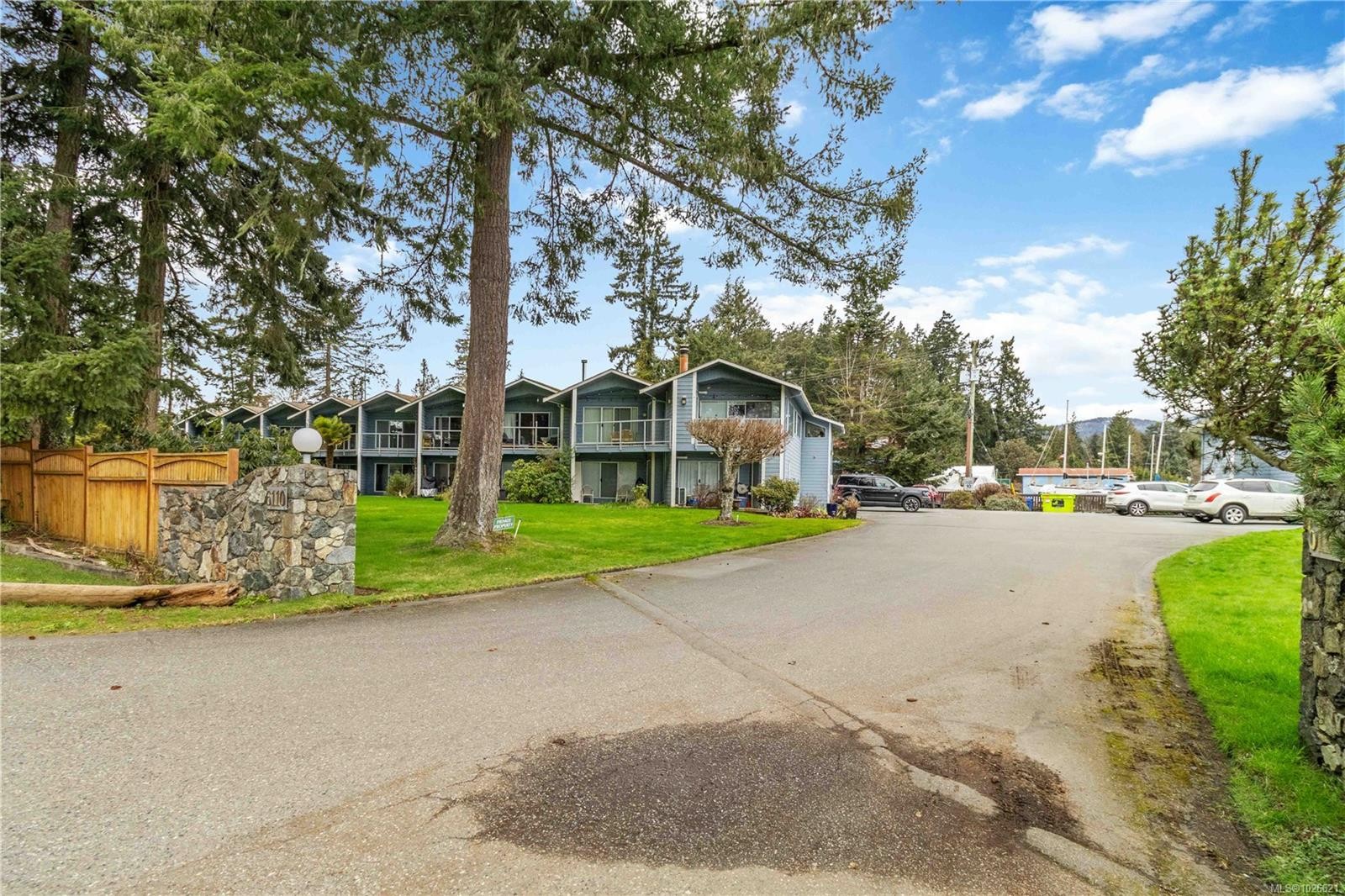 6-6110 Seabroom Rd, Sooke, BC