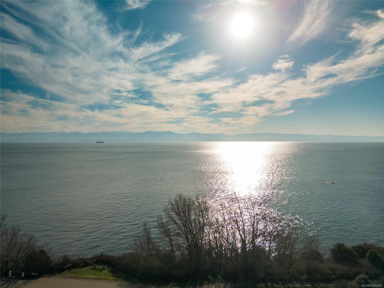 902-670 Dallas Rd, Victoria, BC - Outdoor With Body Of Water With View