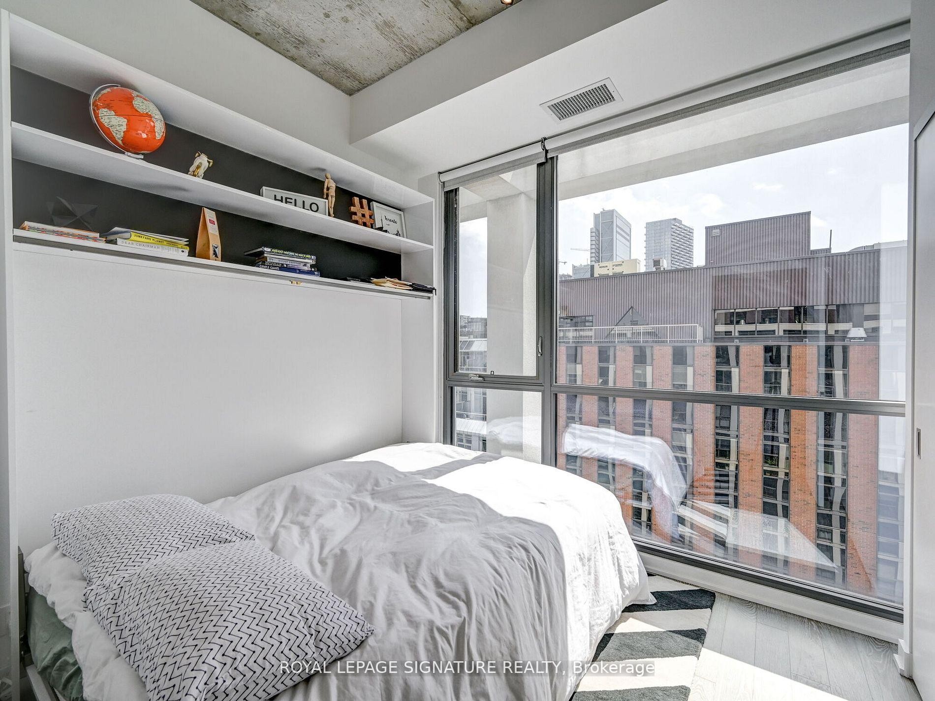 Ph18-39 Brant Street, Toronto, ON - Indoor Photo Showing Bedroom