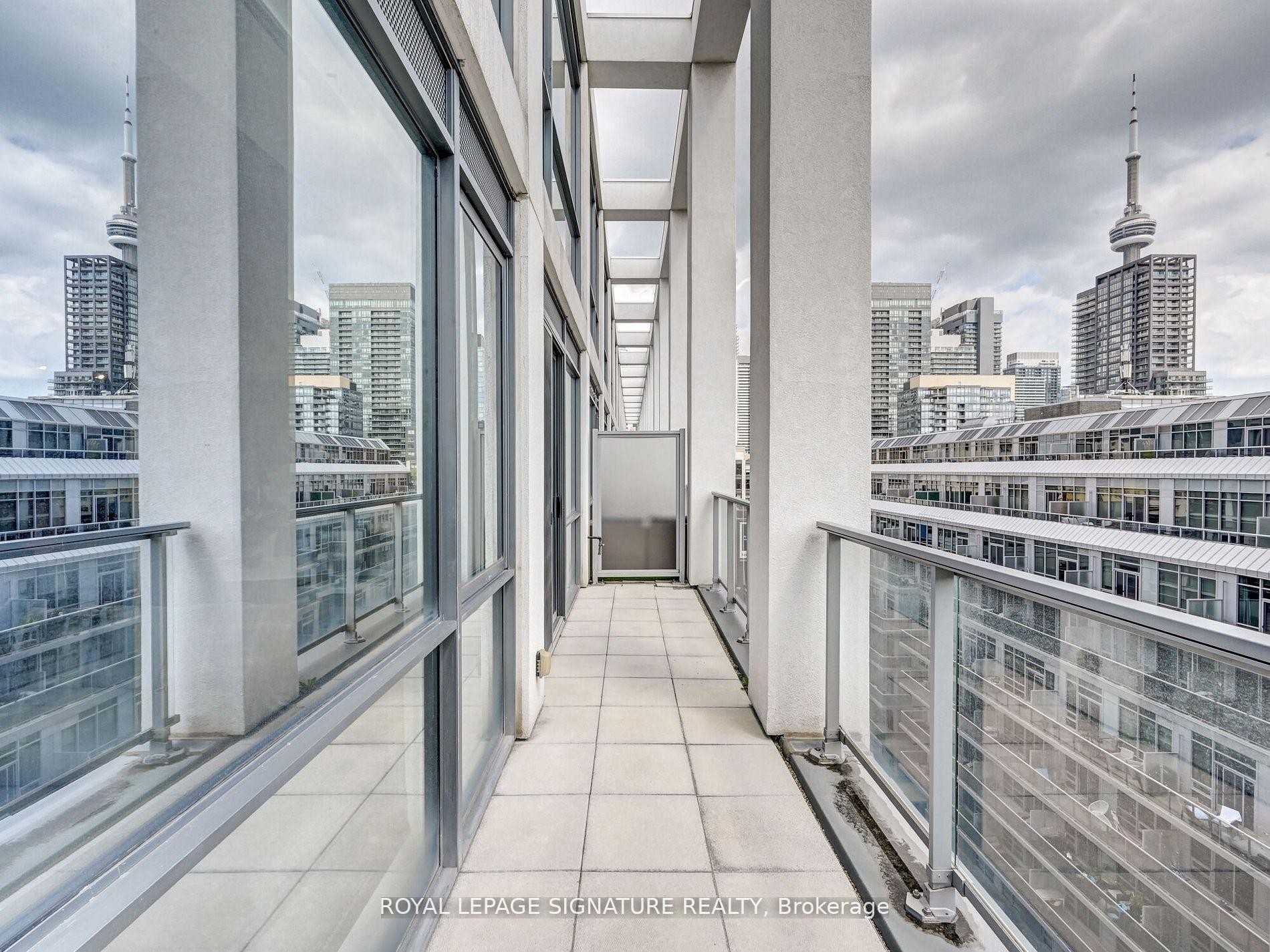 Ph18-39 Brant Street, Toronto, ON -