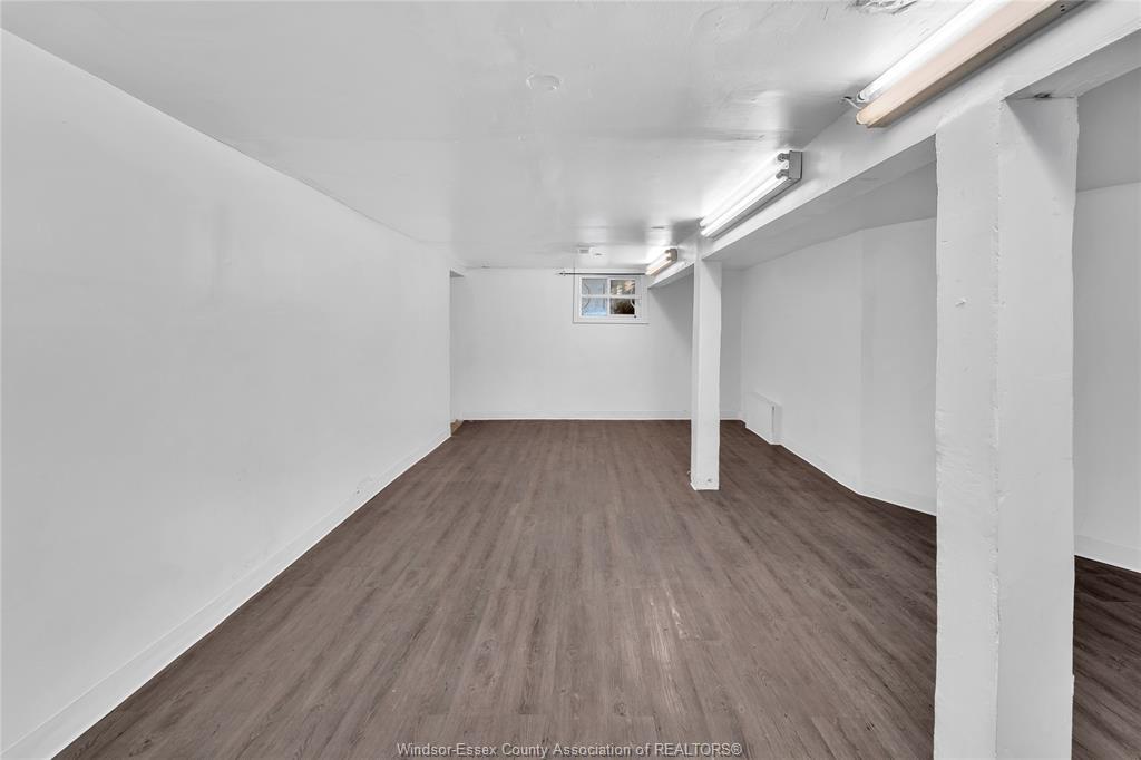 444 Elliott Street West, Windsor, ON