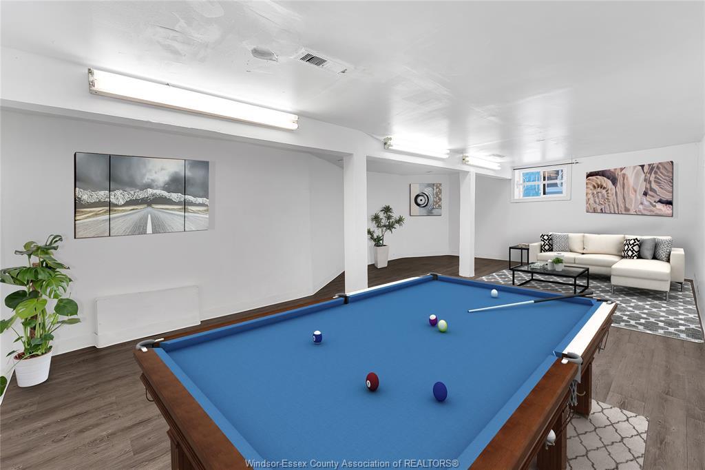 444 Elliott Street West, Windsor, ON