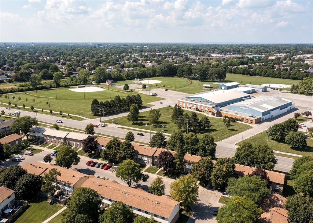 59-215 Trudeau Drive, Sarnia, ON