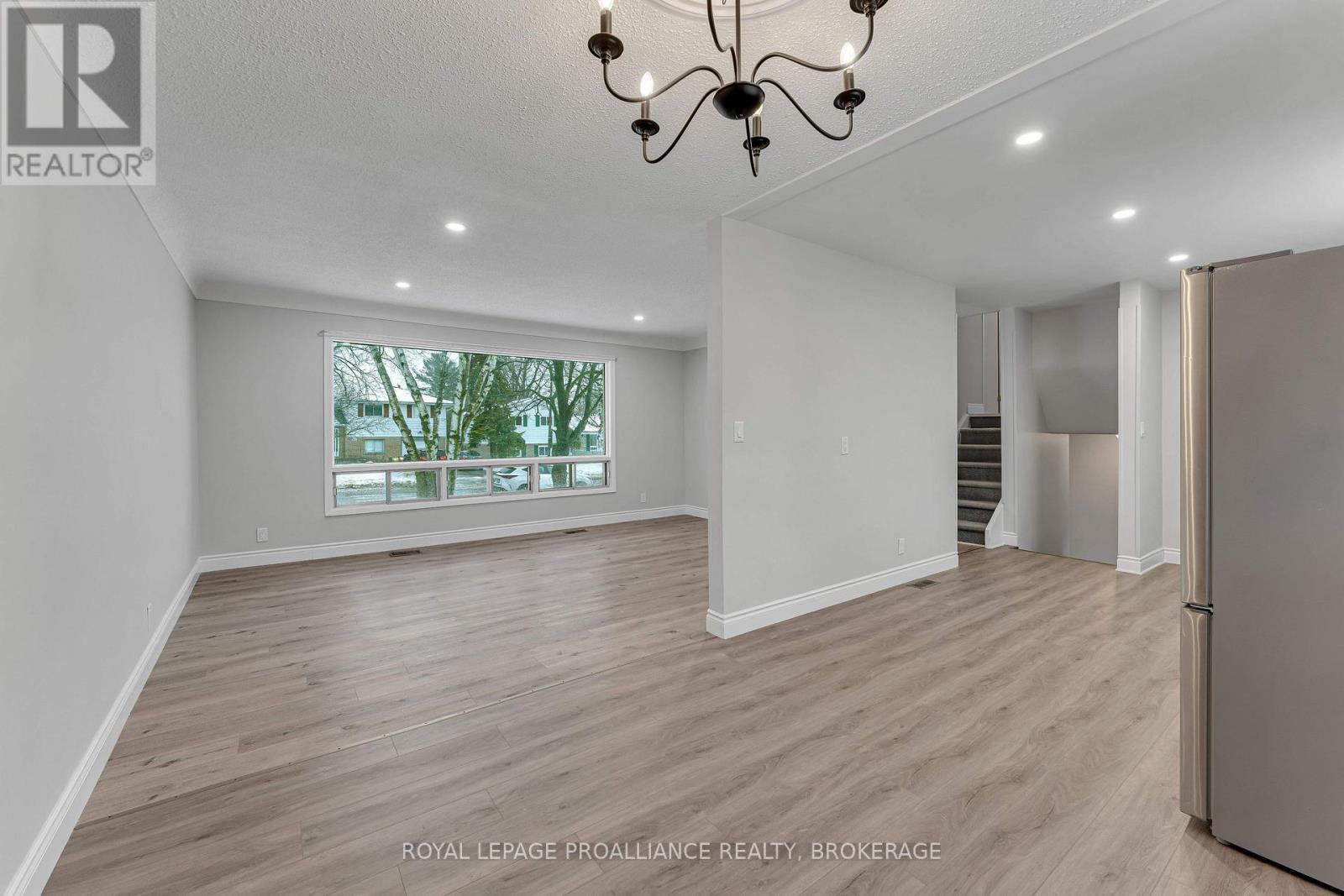 1080 Hudson Drive, Kingston (South Of Taylor-Kidd Blvd), ON - Indoor Photo Showing Other Room