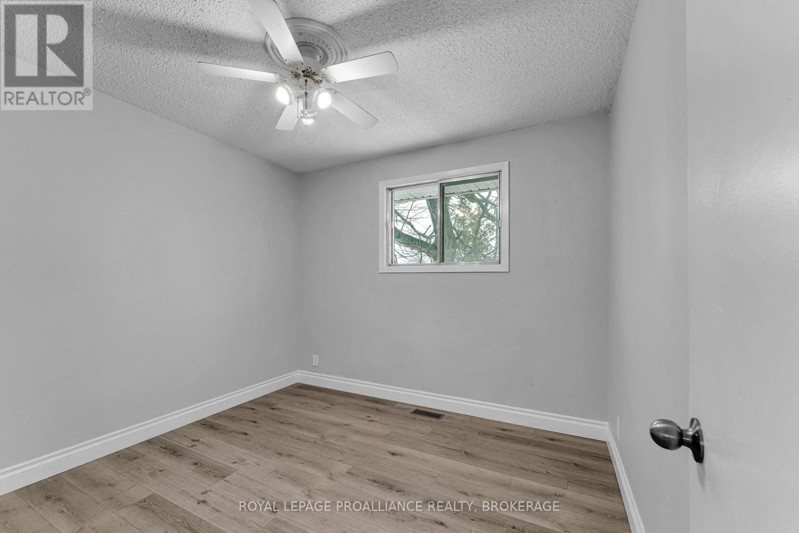 1080 Hudson Drive, Kingston (South Of Taylor-Kidd Blvd), ON - Indoor Photo Showing Other Room