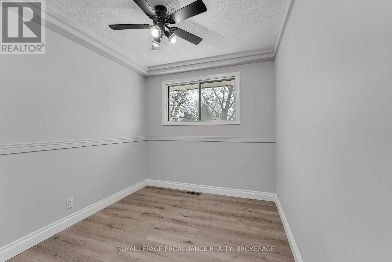 1080 Hudson Drive, Kingston (South Of Taylor-Kidd Blvd), ON - Indoor Photo Showing Other Room