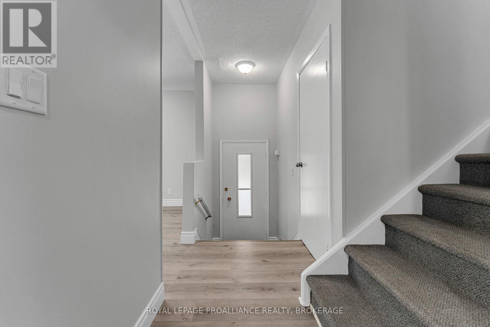 1080 Hudson Drive, Kingston (South Of Taylor-Kidd Blvd), ON - Indoor Photo Showing Other Room