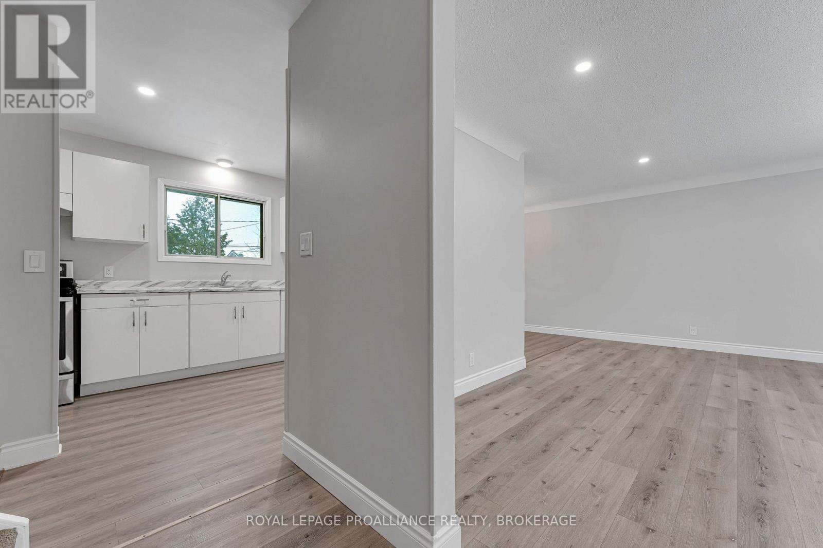 1080 Hudson Drive, Kingston (South Of Taylor-Kidd Blvd), ON - Indoor