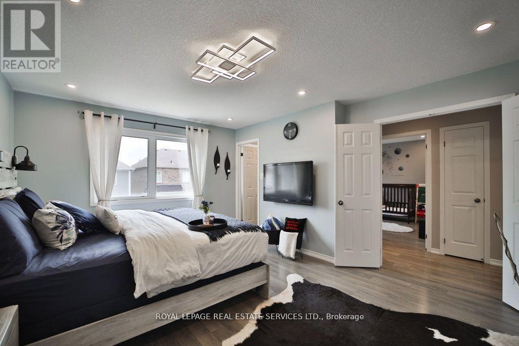 15 Mcallistar Drive, Hamilton, ON - Indoor