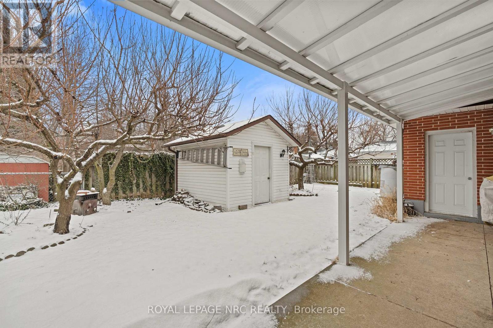 Garden/tool shed - 6 Brookbanks Drive N, St. Catharines (Lakeport), ON - Outdoor