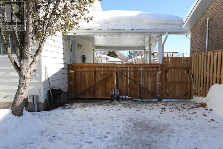 28 Parker Ave, Sault Ste. Marie, ON - Outdoor With Exterior