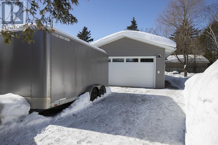 28 Parker Ave, Sault Ste. Marie, ON - Outdoor