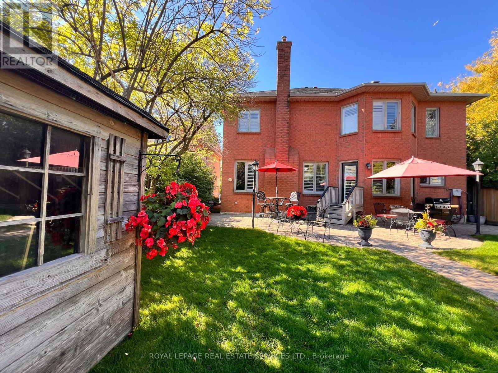 The Grounds are Designed for Summer Living - 2017 Peak Place, Oakville, ON - Outdoor With Deck Patio Veranda With Exterior