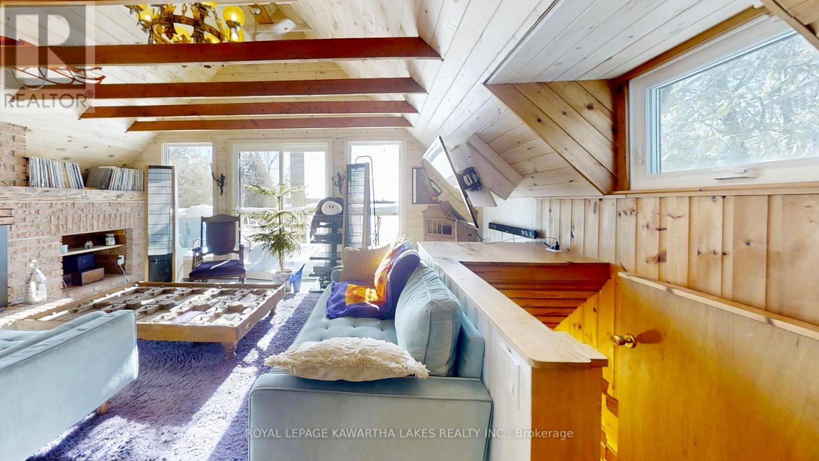 8 Fr 62 Street, Trent Lakes, ON - Indoor With Fireplace