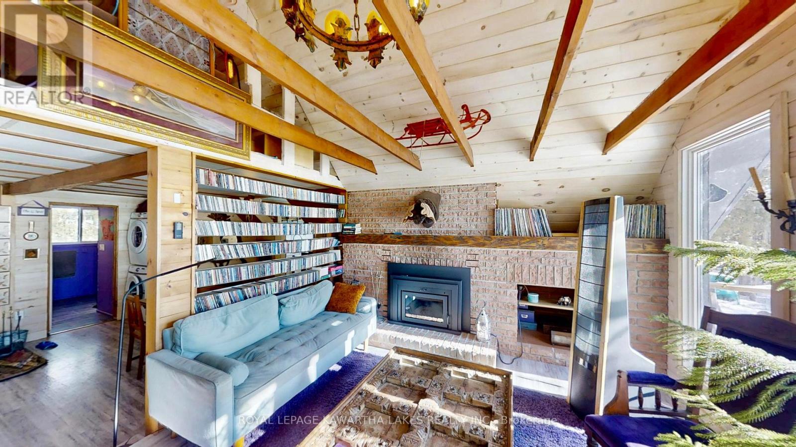 8 Fr 62 Street, Trent Lakes, ON - Indoor With Fireplace