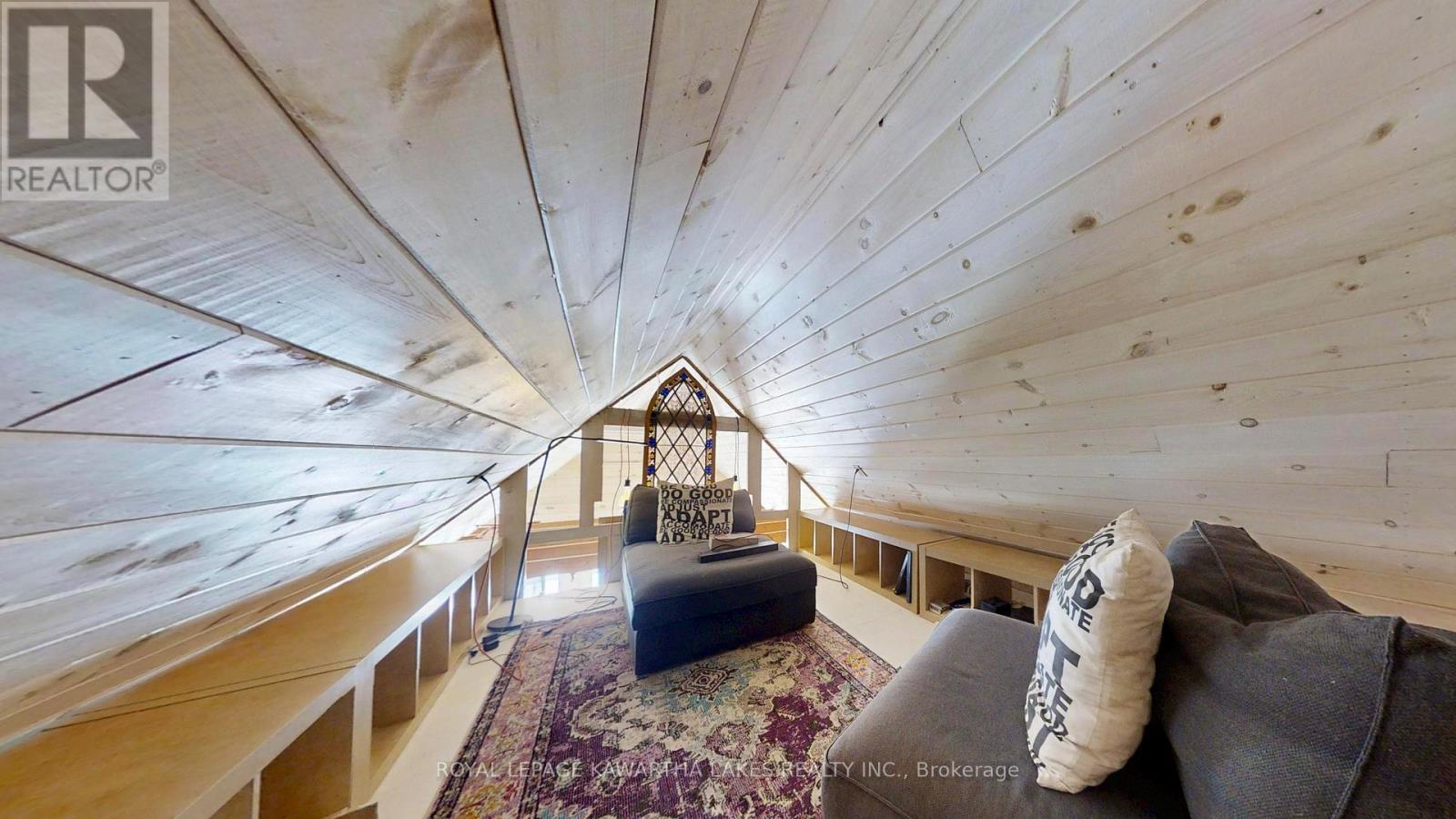 8 Fr 62 Street, Trent Lakes, ON - Indoor Photo Showing Other Room