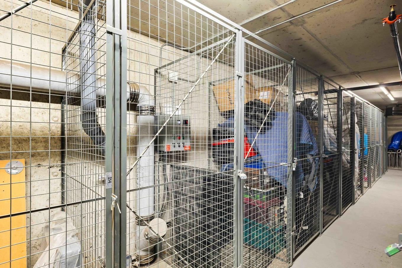 Rangement - 415-1375 Rue Des Bassins, Montréal (Le Sud-Ouest), QC - Indoor With Storage