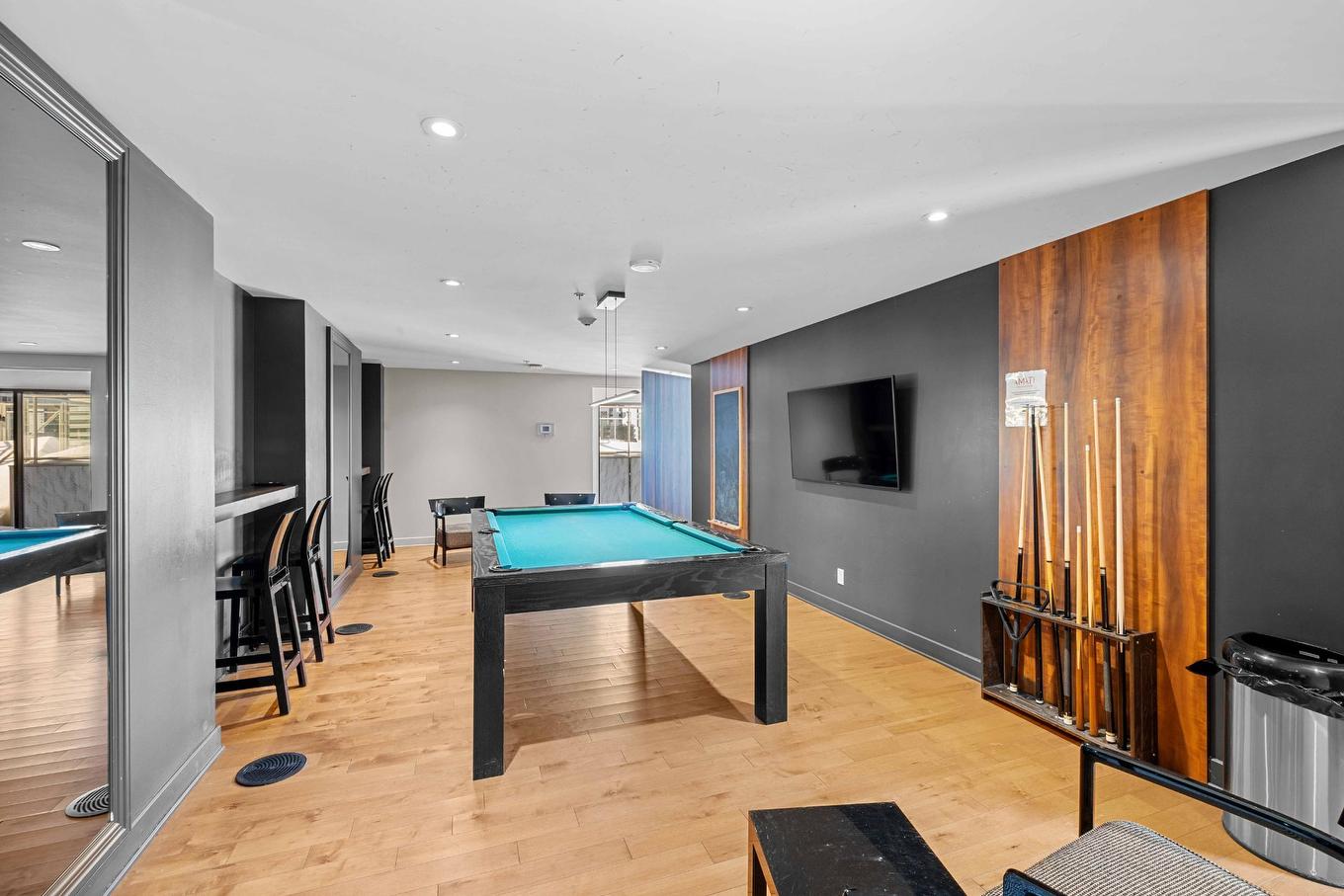 Salle communautaire - 415-1375 Rue Des Bassins, Montréal (Le Sud-Ouest), QC - Indoor Photo Showing Other Room