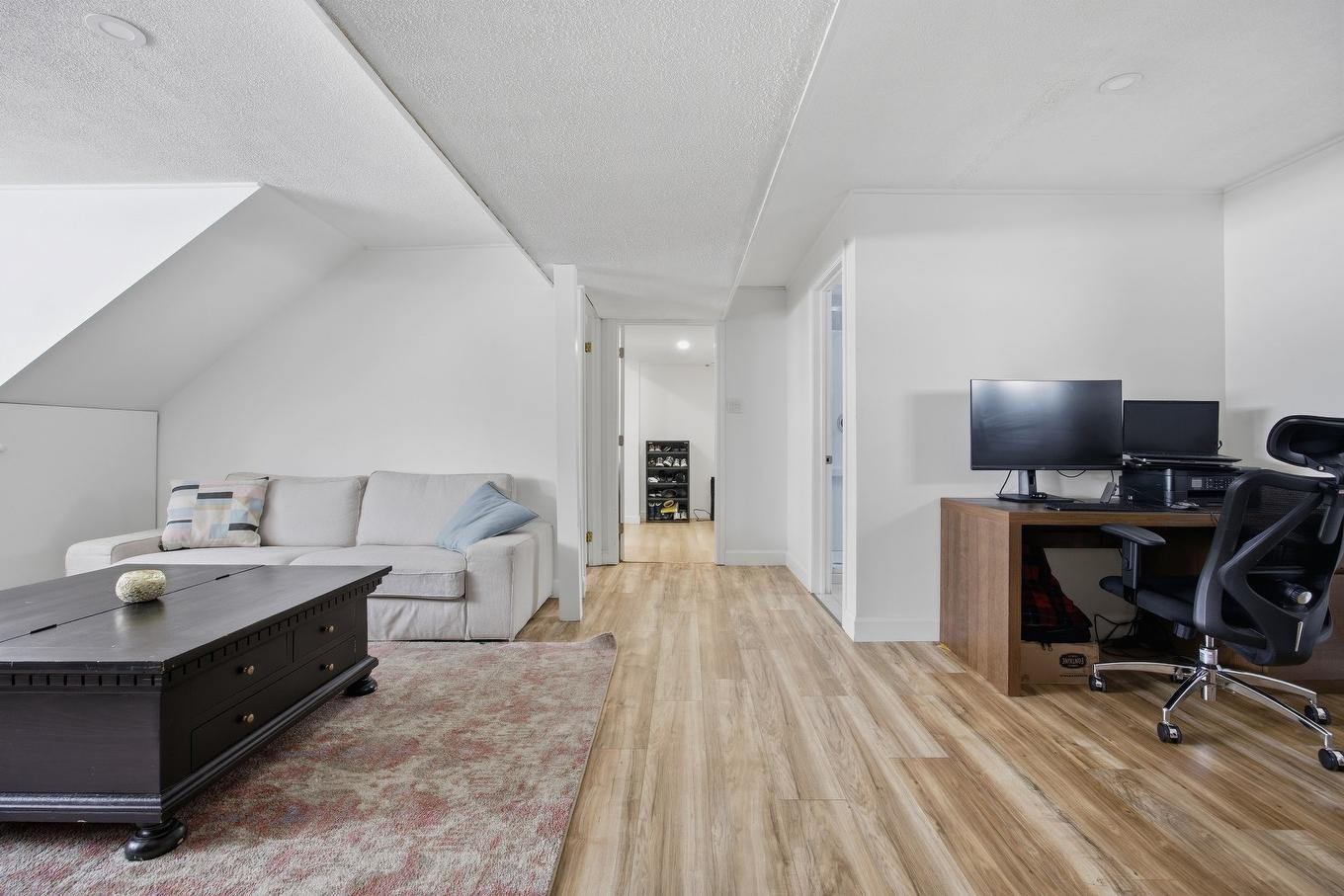 Basement - 38 Rue De Tarragone, Kirkland, QC - Indoor