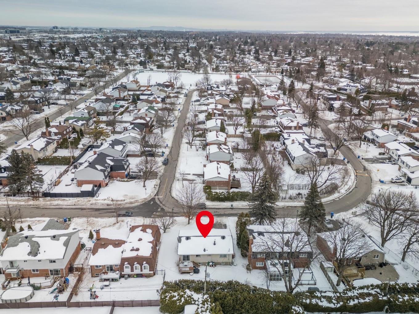 Aerial photo - 38 Rue De Tarragone, Kirkland, QC - Outdoor With View