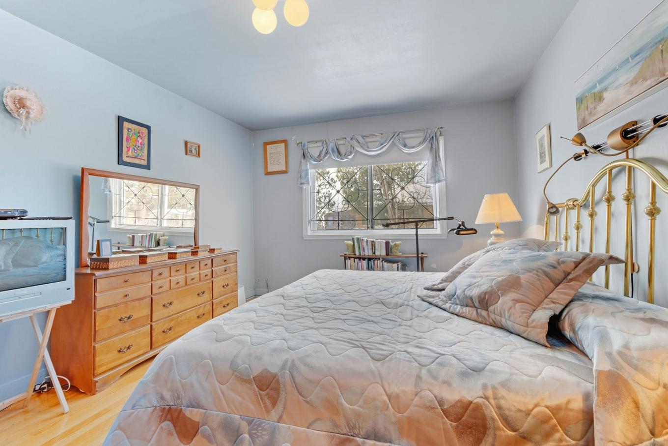 Chambre à coucher principale - 11450 Rue Filion, Montréal (Ahuntsic-Cartierville), QC - Indoor Photo Showing Bedroom