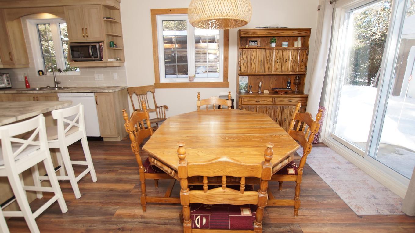Dining room - 50 Rue Warren, Saint-Alphonse-Rodriguez, QC