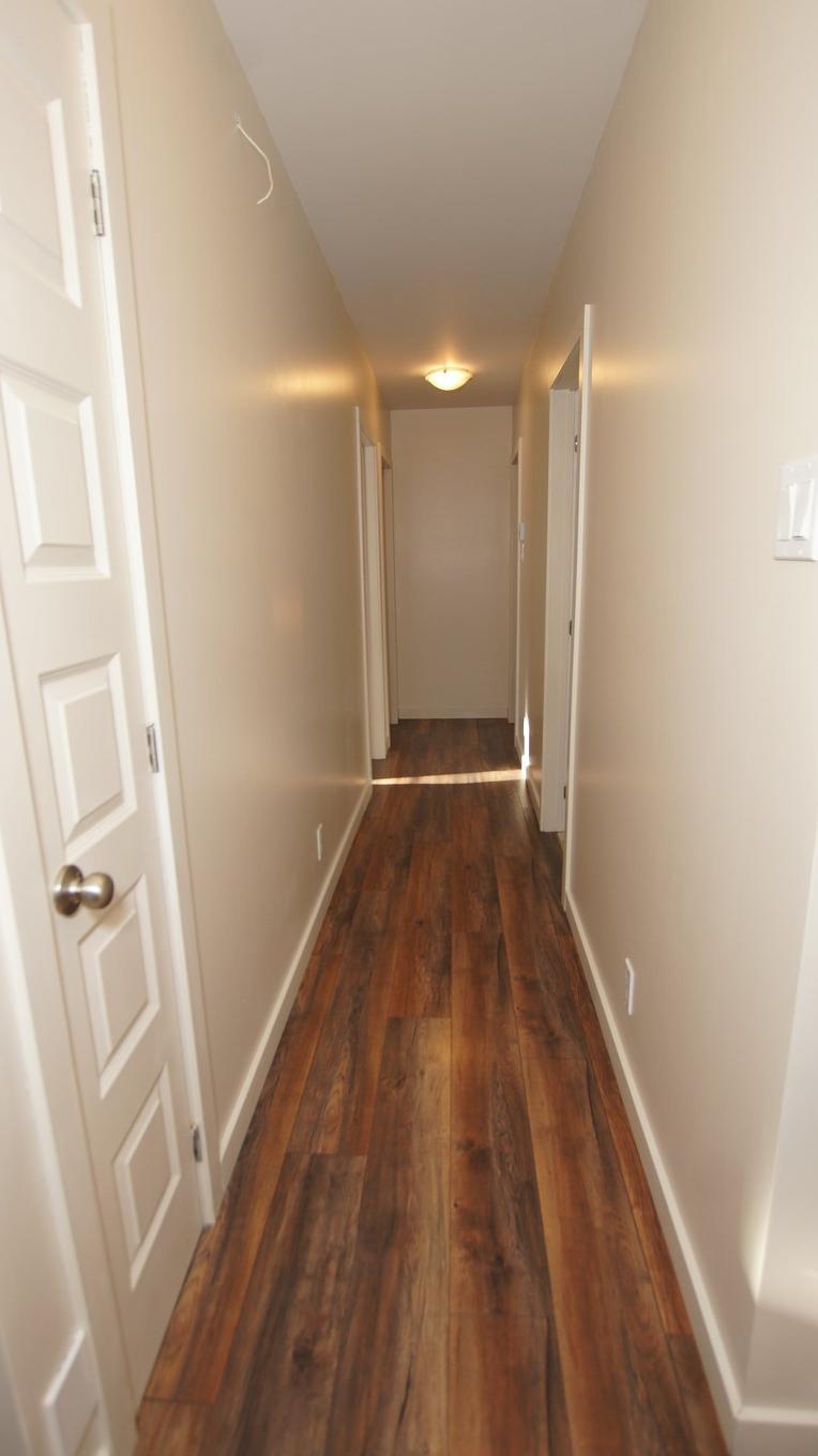 Passageway - 50 Rue Warren, Saint-Alphonse-Rodriguez, QC